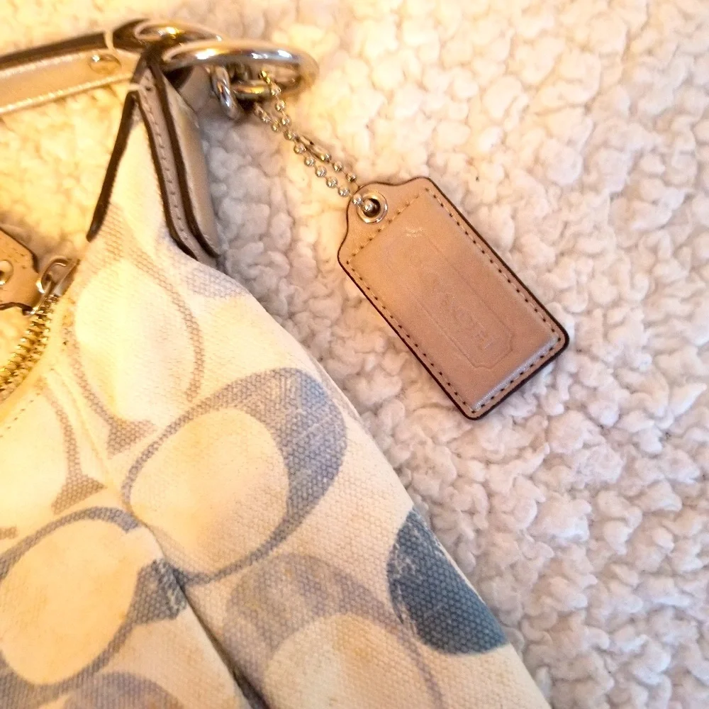 Coach excellent used
